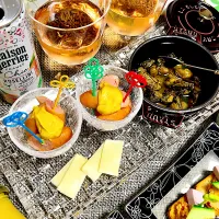 牡蠣のアヒージョとウインナーのオードブル| まめもにおさん