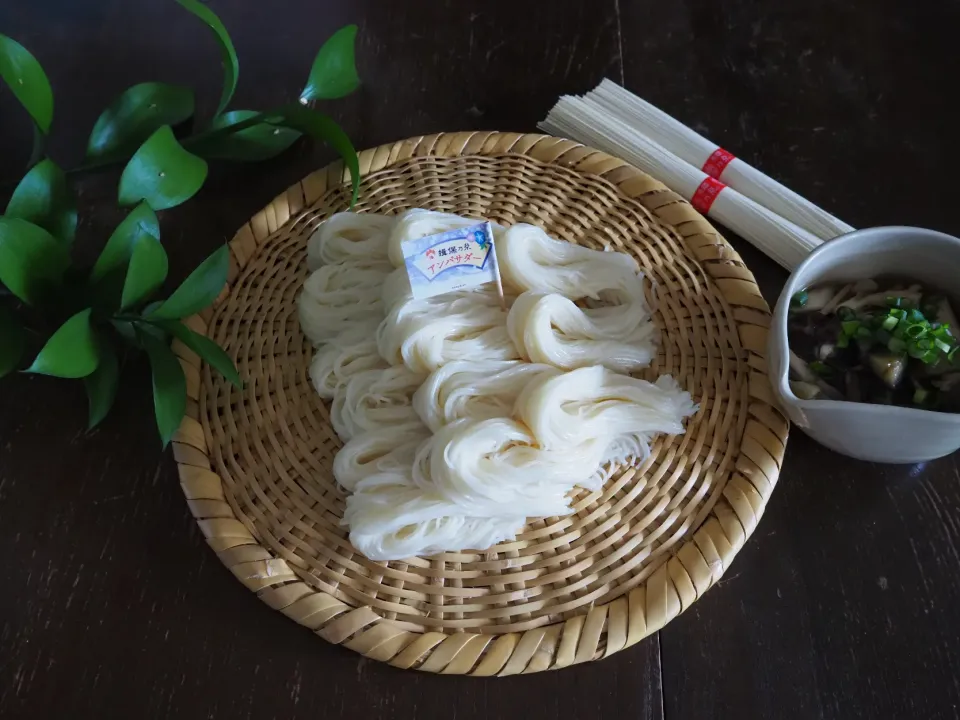 揖保乃糸*茄子ときのこのつけ汁素麺|seiko_funfoodさん