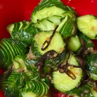 常備菜その3〜胡瓜の漬け物  塩昆布と南高梅で〜