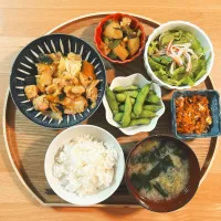 かぼちゃと鶏ももの甘辛炒め定食|くまたさん