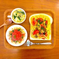 プッタネスカのおぼんごはん