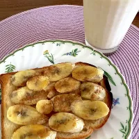 朝食にバナナシナモントースト🍌🍞|keitanさん