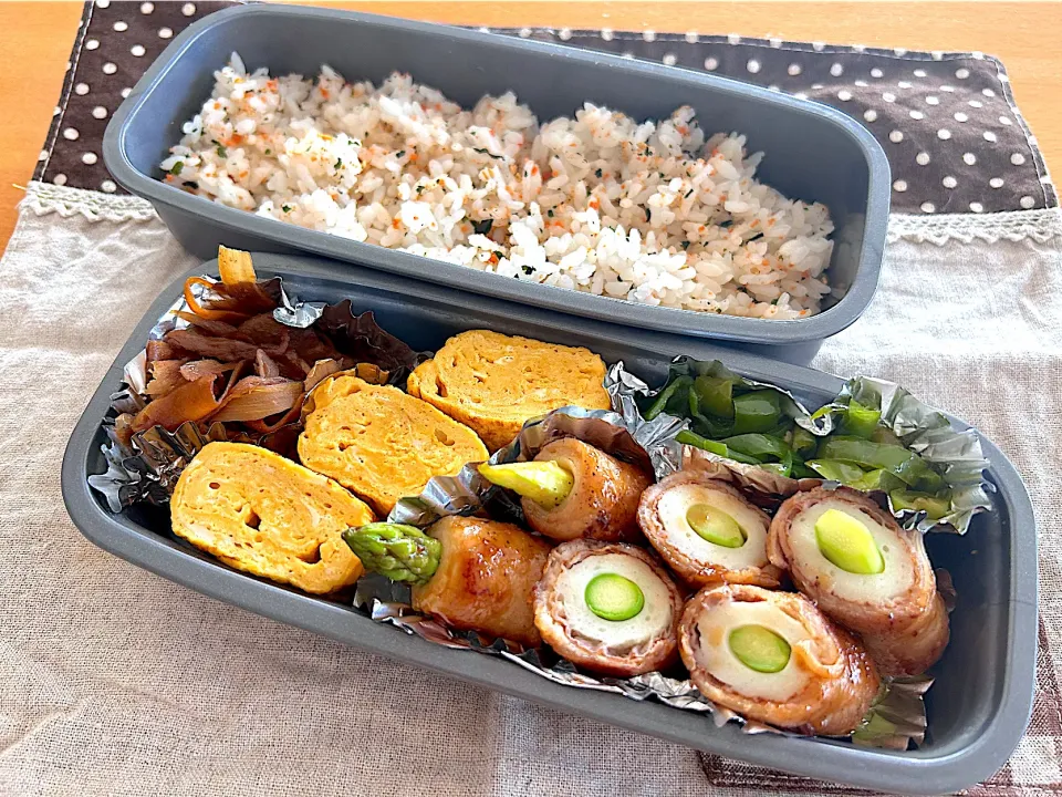 アスパラinちくわ肉巻き🥓|あやこさん