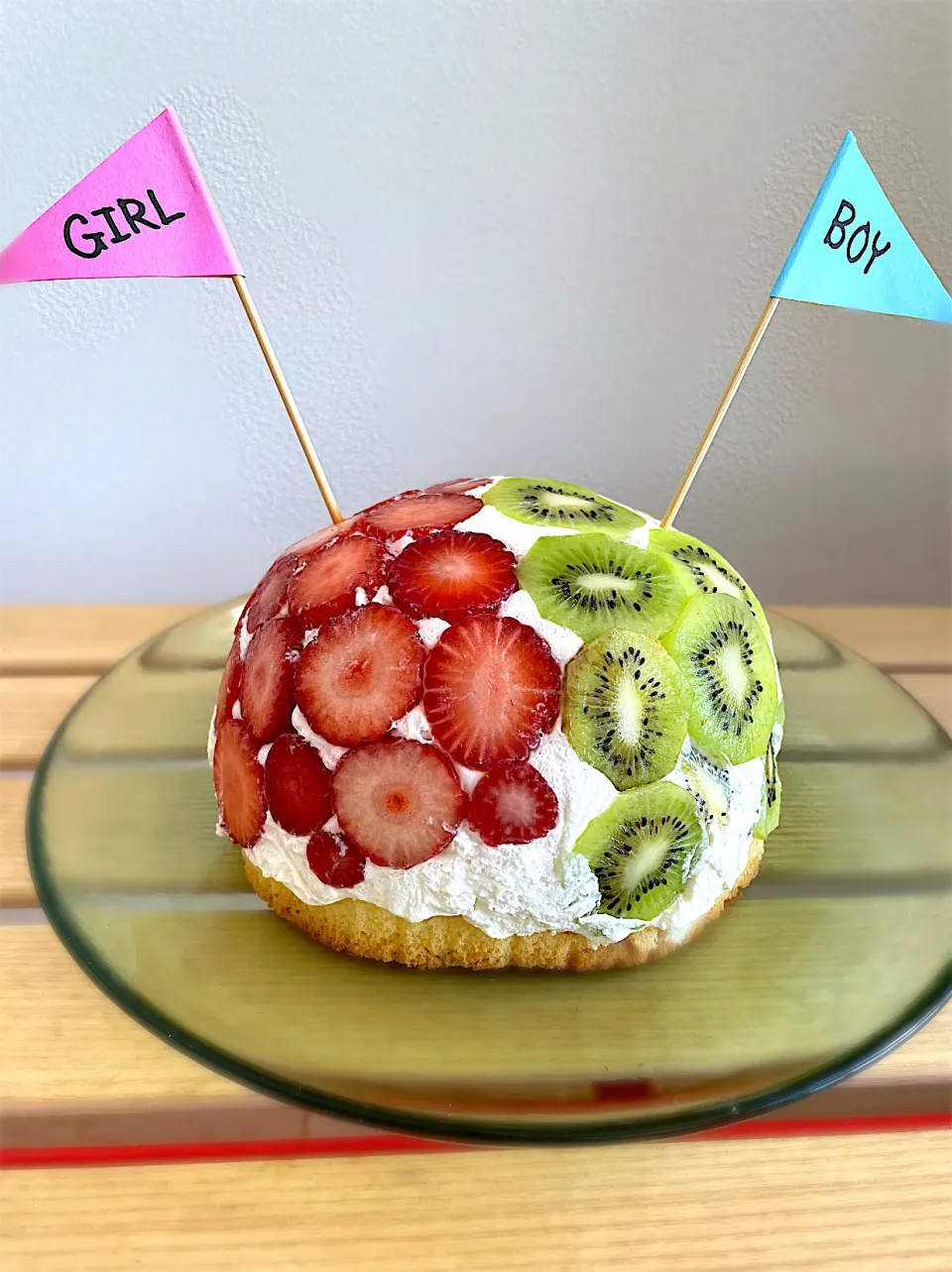 第一子ジェンダーリビールケーキ🎂|べべべさん