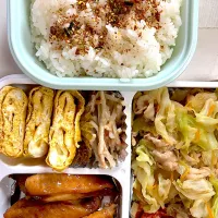骨付きチキン弁当🍱|あーやーさん