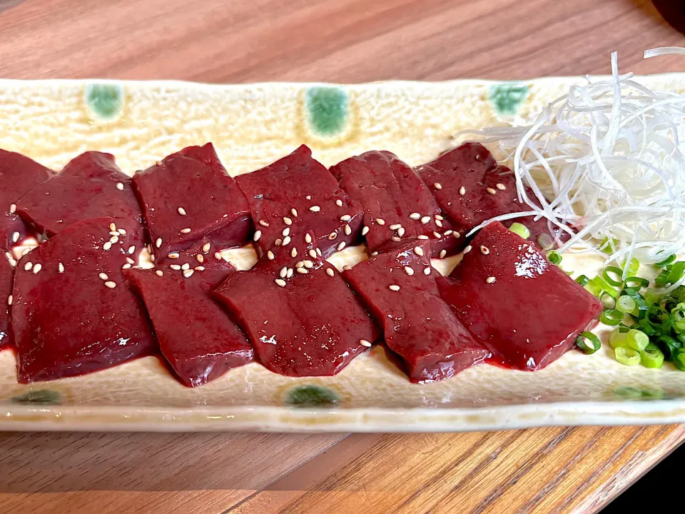 7月10日・［今日はお肉の日🍖］・①素焼きレバー😋✨（ずっと！美味しいレバーが食べれるので😊たまに食べたくなる❣️）|山勝さん