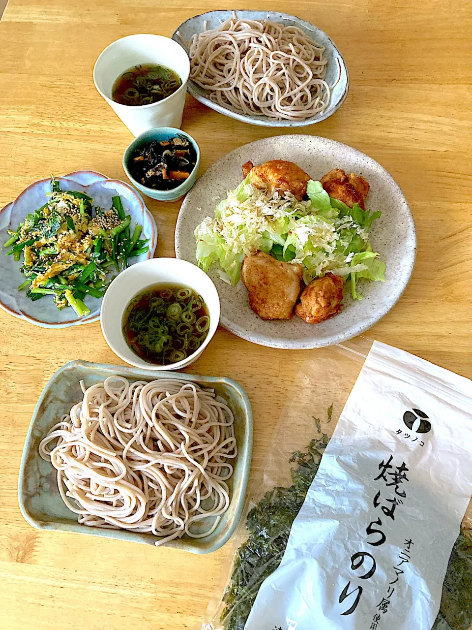 淡路市島手延べ蕎麦「島の蕎麦」出張お土産〜焼きばら海苔をたっぷりで。with胸肉のジューシー唐揚げとニラ玉とひじき煮|さくたえさん