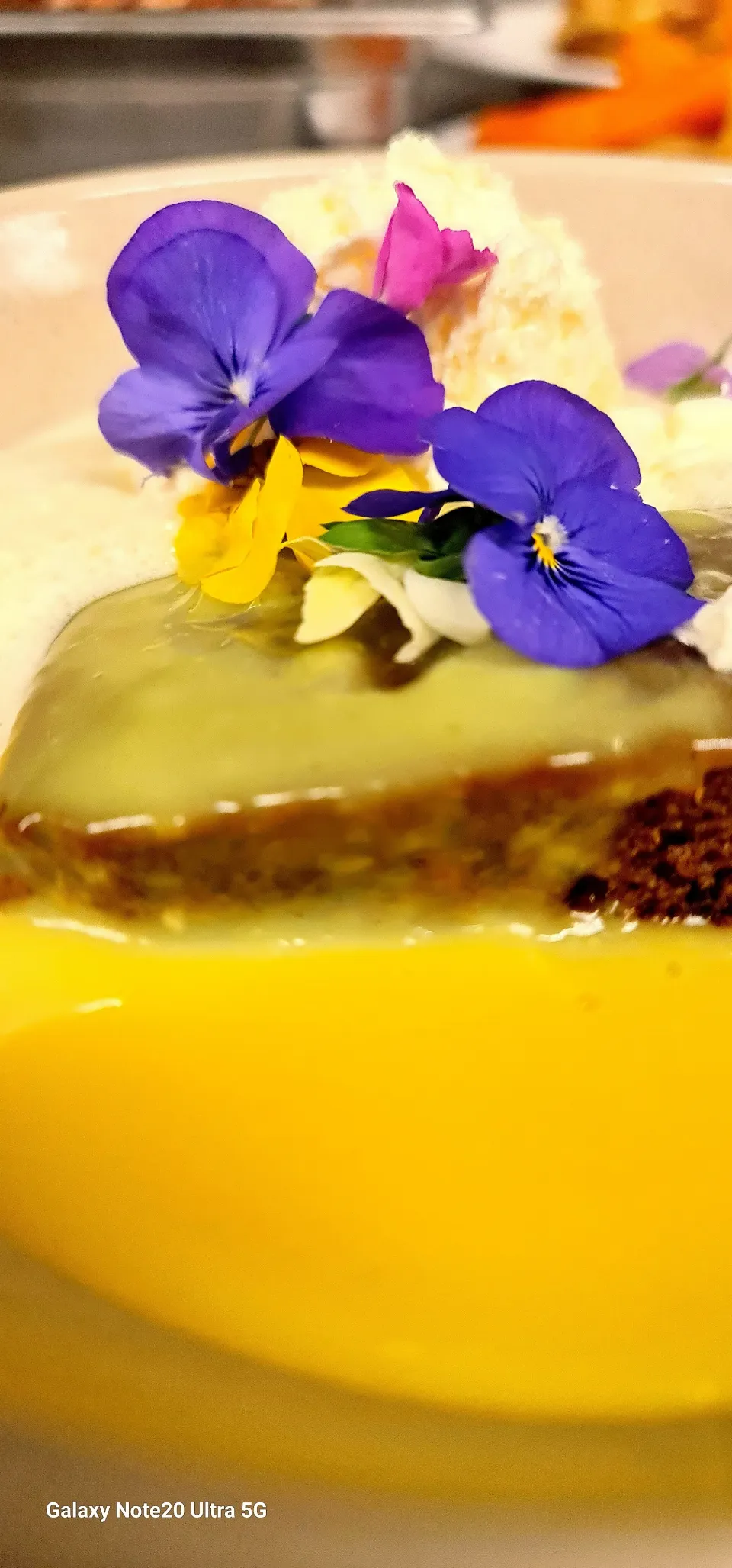 Christmas pudding with custard|ジェンルグクッキングさん