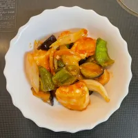 鶏むね肉と夏野菜の酢豚風|あきたまさん