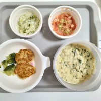 【離乳食完了期】☀コーンミルク青菜オートミール粥・ブロッコリーのヨーグルトポテサラ・じゃがいもトマト煮・ハンバーグ|souさん