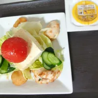 今日の朝ごはんですｄ(*｀･(エ)･´*)ｂ✨