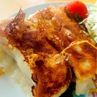 餃子🥟🥟|みうのすけさん