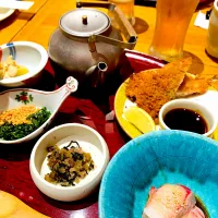 アジフライとカンパチのお茶漬けセット              お刺身が超〜新鮮で美味しかったです                 器も全部素敵で最高でした(東京駅内)|ちぃちゃんさん