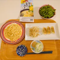 今日の昼食　レモンうどん、餃子、枝豆|pinknari🐰🌈さん