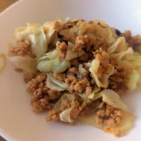 キャベツと大豆ミンチの炒め物|宏美さん