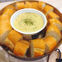 フムスとパン