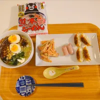 今日の夕食　熊本らーめん|pinknari🐰🌈さん