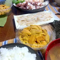初物　旬のウニで贅沢お夕飯|renharuruさん