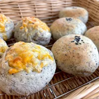 ＊くるみチェダーチーズパン
＊くろごまあんぱん|さっちんさん