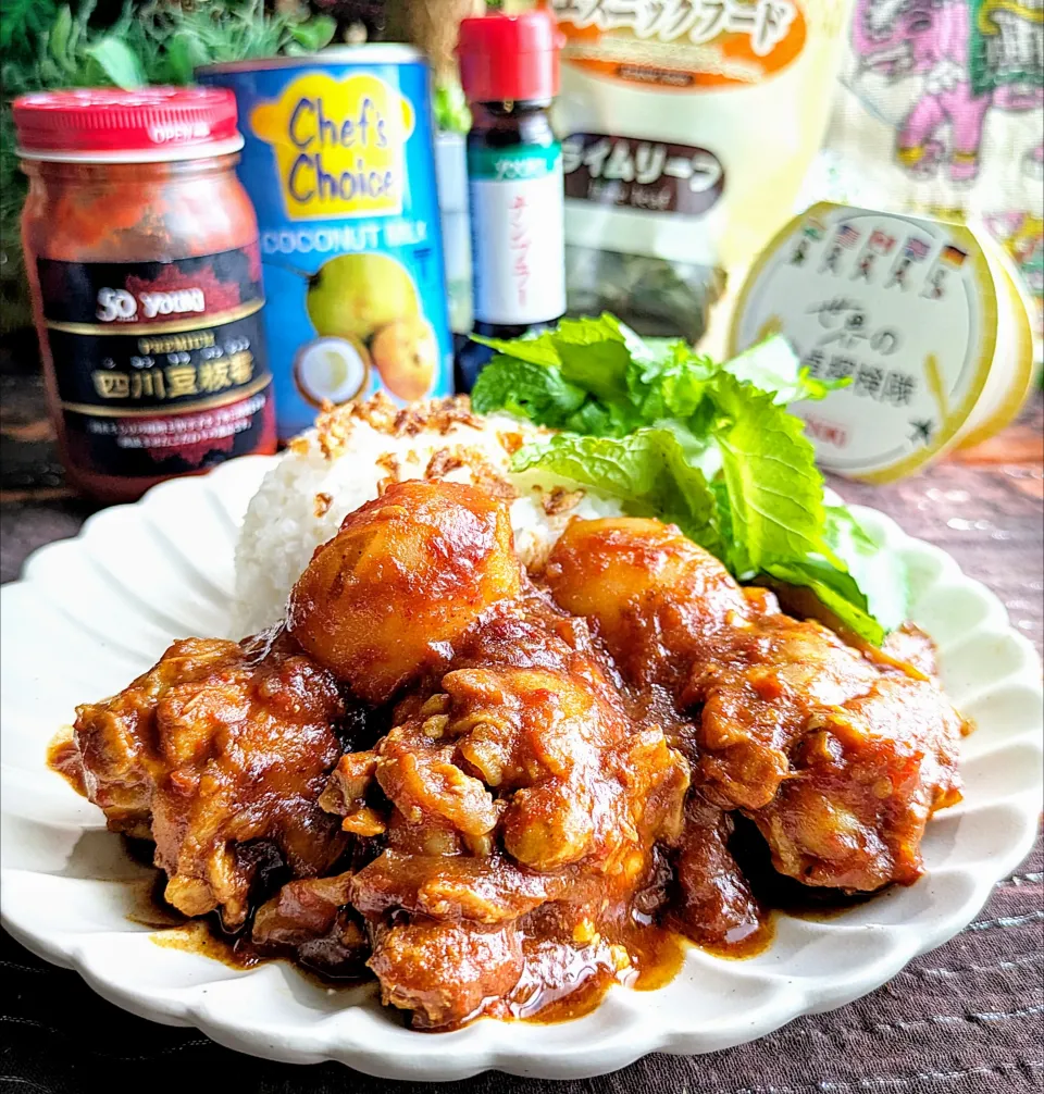 🌏『世界の食卓探検隊』🇲🇾マレーシア料理
【🇲🇾マレー風チキンカレー】|ayaさん