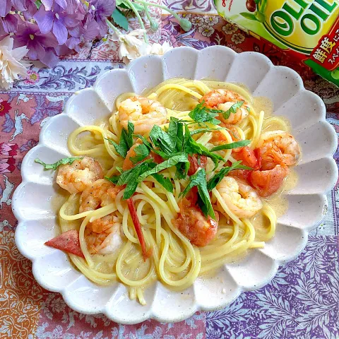 「日清やさし～く香るエキストラバージンオリーブオイル」を使ってみたSnapdishの料理・レシピ写真:海老のトマトクリームパスタ🍅