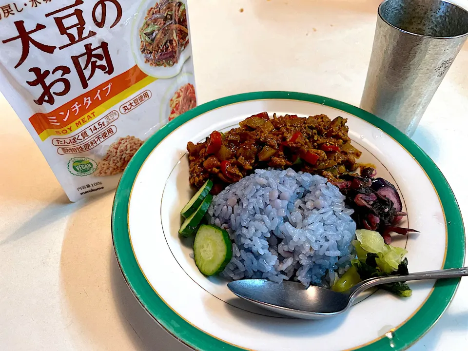 大豆のお肉でキーマスパイスカレーー|sasaちゃんこ😎さん