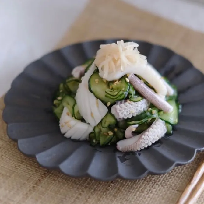 水イカとキュウリの酢の物♡ ﾟ+｡:.ﾟ|ohanaさん