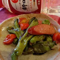 ししとうとミニトマトの照り照り炒め|めめさん