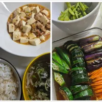 ☆夕飯☆夏野菜煮浸し、麻婆豆腐、枝豆、ごはん、わかめスープ| ｼｮｺﾗさん