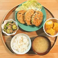 豆腐ハンバーグ定食|くまたさん