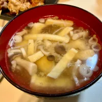 しめじとお揚げさんのお味噌汁|Takeshi  Nagakiさん