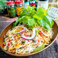 🌏『世界の食卓探検隊』🇱🇦ラオス料理
【🇱🇦タムソムサラダ】