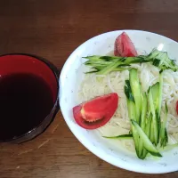 冷やしうどん| 秀美«シュウビ»さん