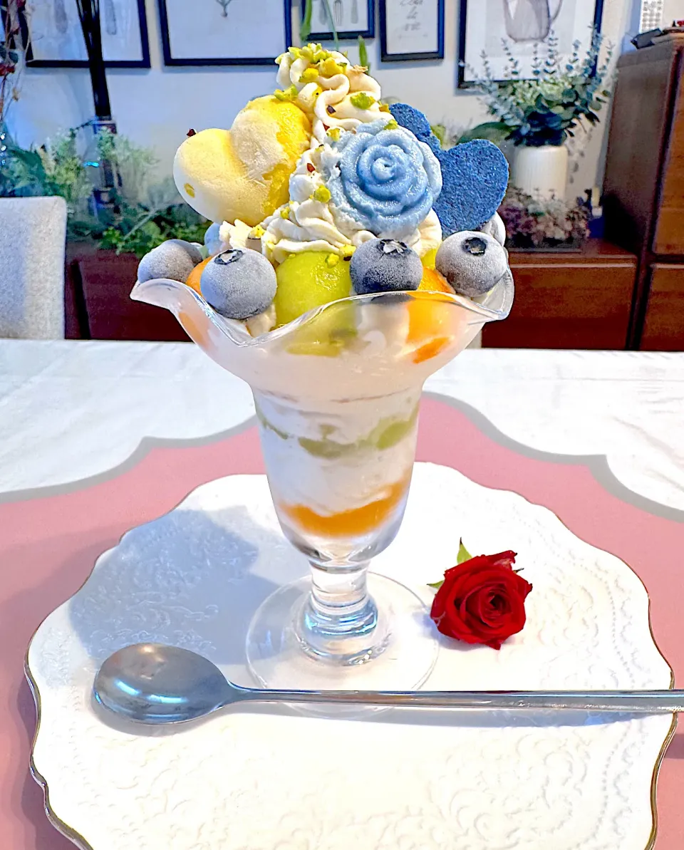 りんりんさんの料理 メロン活🍈Rawホイップメロンパフェ|りんりんさん