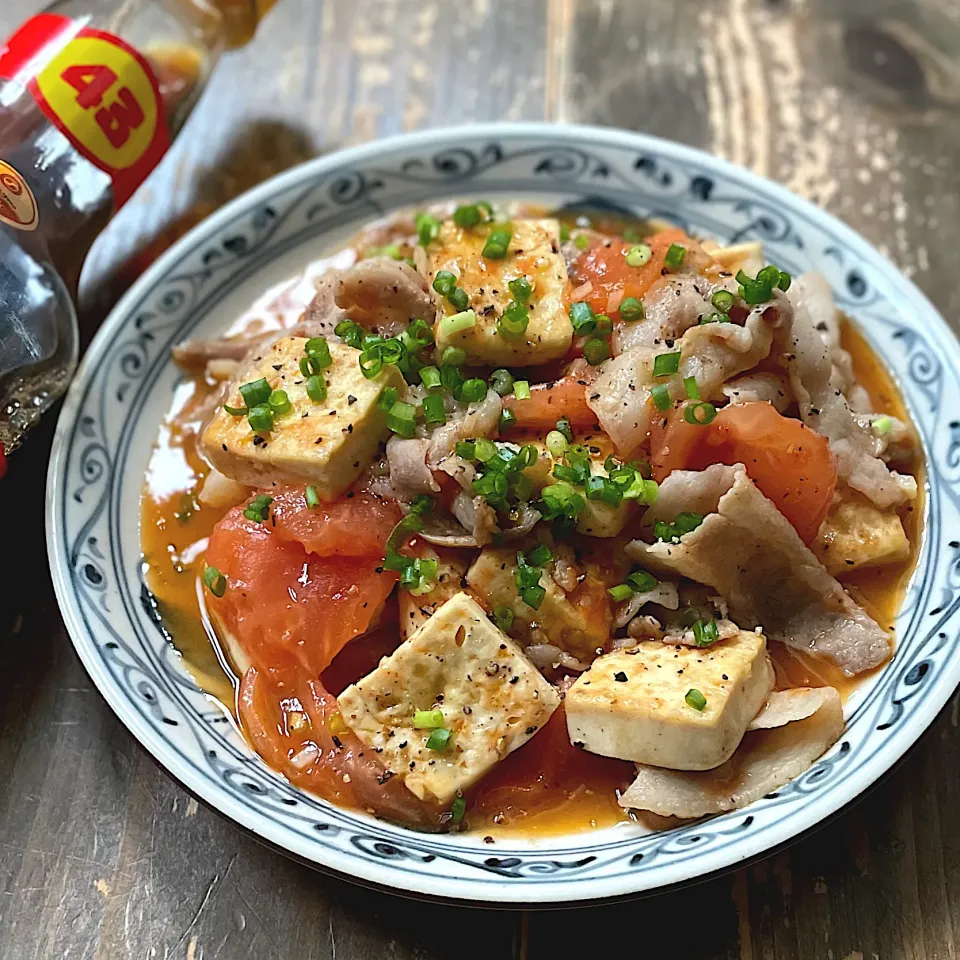 ホーチミン在住の大学生が家族のために作った名も無き炒め物🇻🇳 Thịt heo xào đậu hũ|七海さん