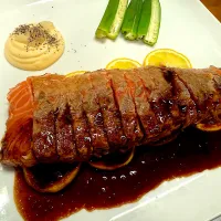 サーモンステーキ　ガーリック醤油ソース|さくたろうさん