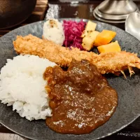 店名：炊き立て土鍋ごはんと甘辛カレー 一体感　■〒104-0061 東京都中央区銀座４丁目１４−１ 石田ビル銀座|すとれぃぬこさん
