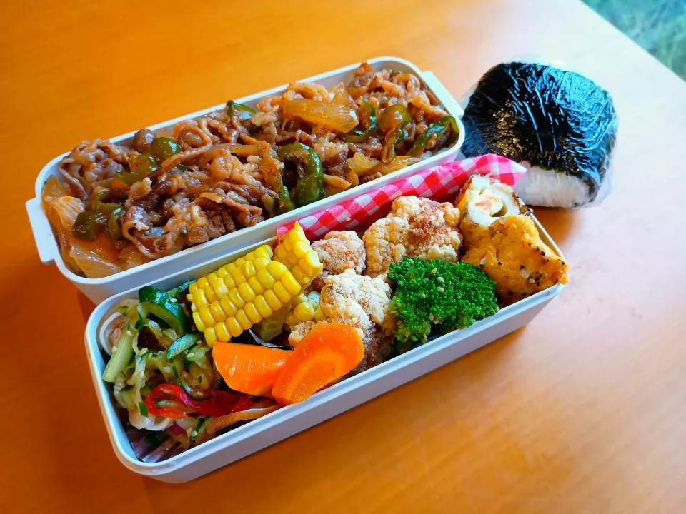 次男弁当&おにぎり|tamagomagomagoさん