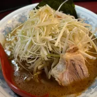 ネギ味噌ラーメン@富士吉原　まるやま　はなれ|KOMAさん