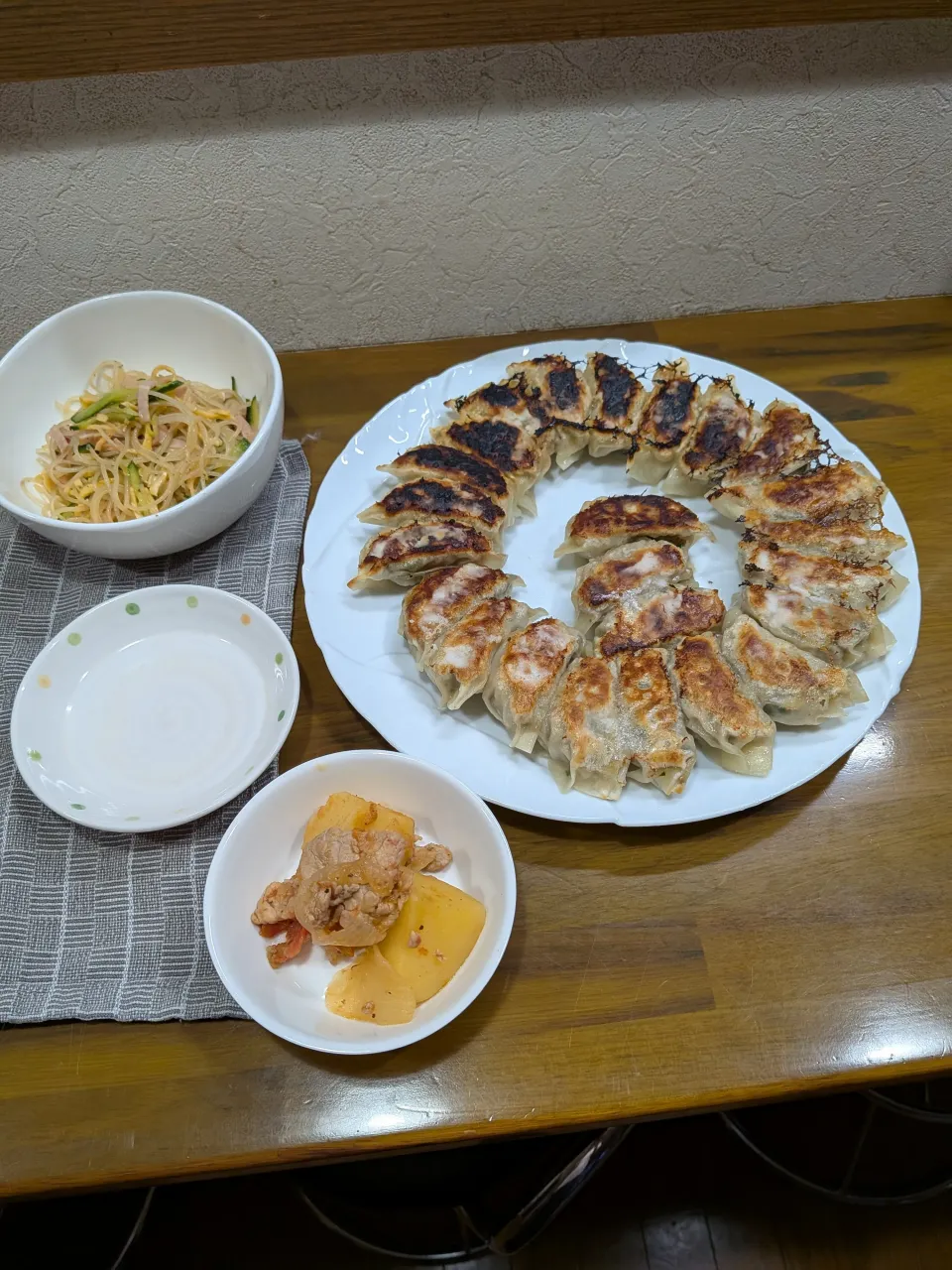 餃子|ちくわさん