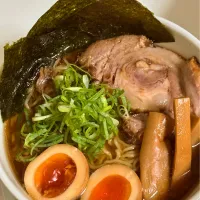 チャーシュー＆味玉＆醤油スープは自家製|三日坊主ちゃん👽さん