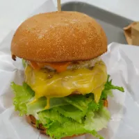 burgers 🍔 😘| Fan Fannyさん