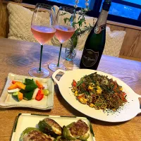 焼きそば　ピーマン肉とチーズ詰めて　浅漬け|izunさん
