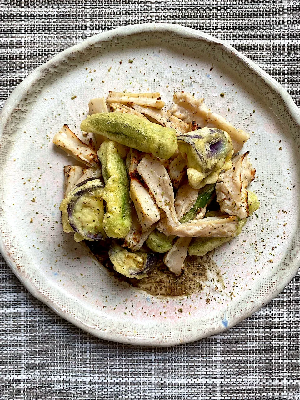 鳥軟骨と夏野菜のスパイシー揚げ|栃倉 直人さん