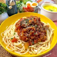 大豆のお肉でミートソース🍝| ラゴさん。さん