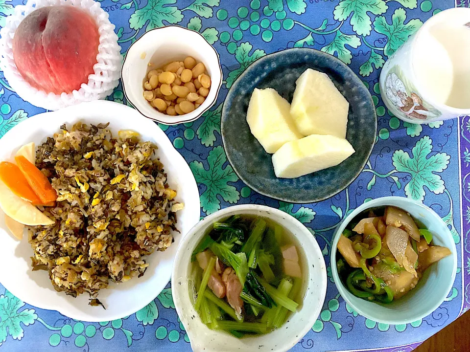 実家でクッキング👩‍🍳今朝のもりもり朝食|さくたえさん