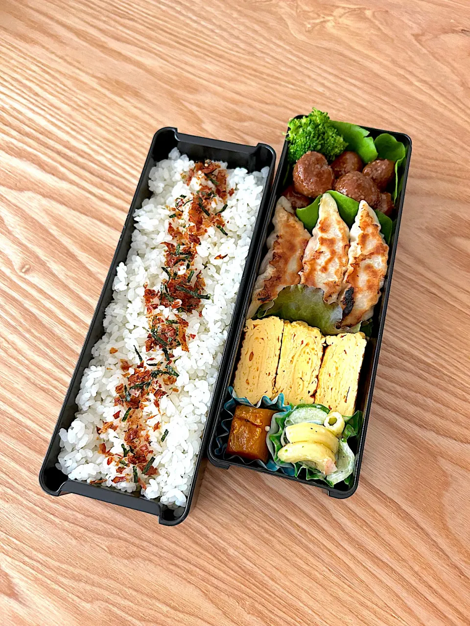 ミートボール＆餃子弁当🍱|nonoさん