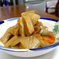 野菜とさつま揚げの煮物😋|Kumi Satouさん