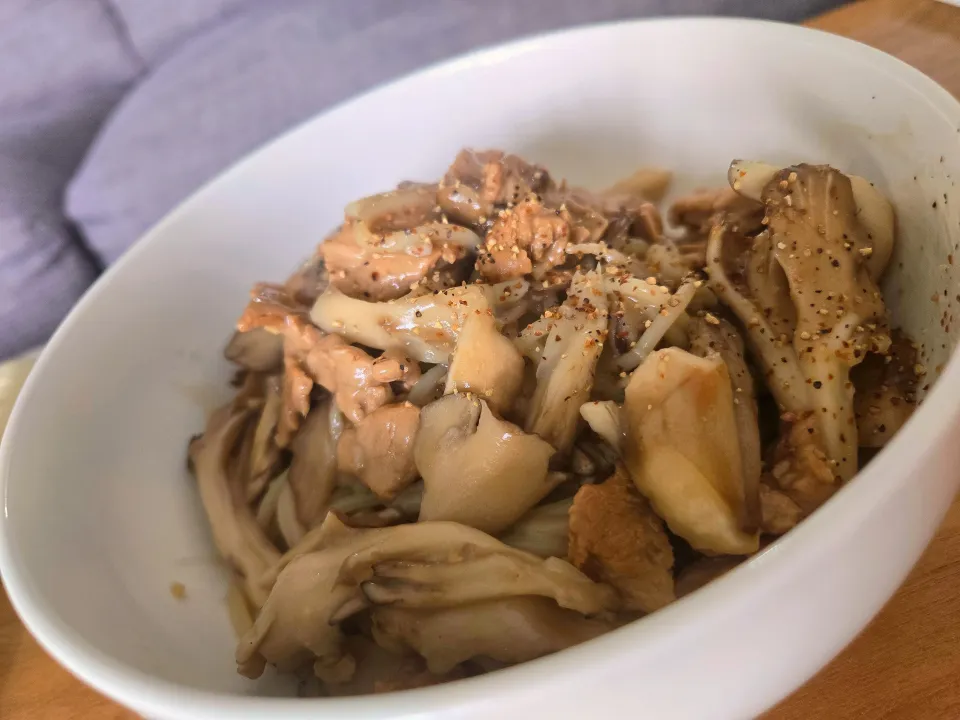 大豆ミートと舞茸のパスタ|しあるさん