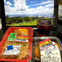 食べたくないメニューだったので、蒜山おこわ🍱|すかラインさん
